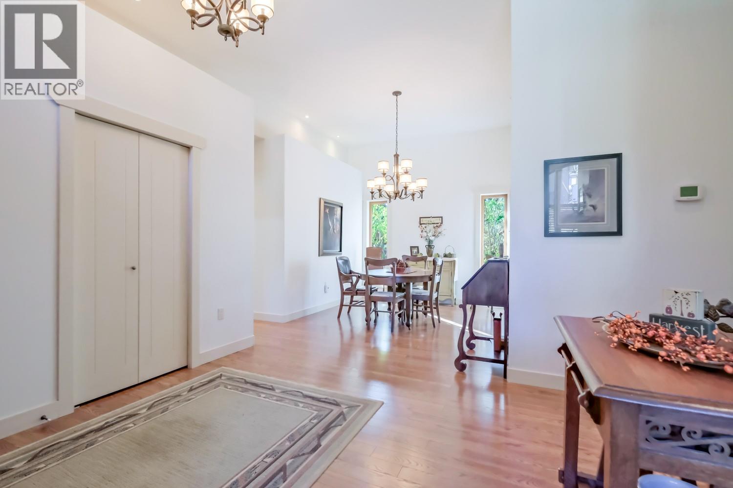 6709 VICTORIA Road S Unit# 6, Summerland