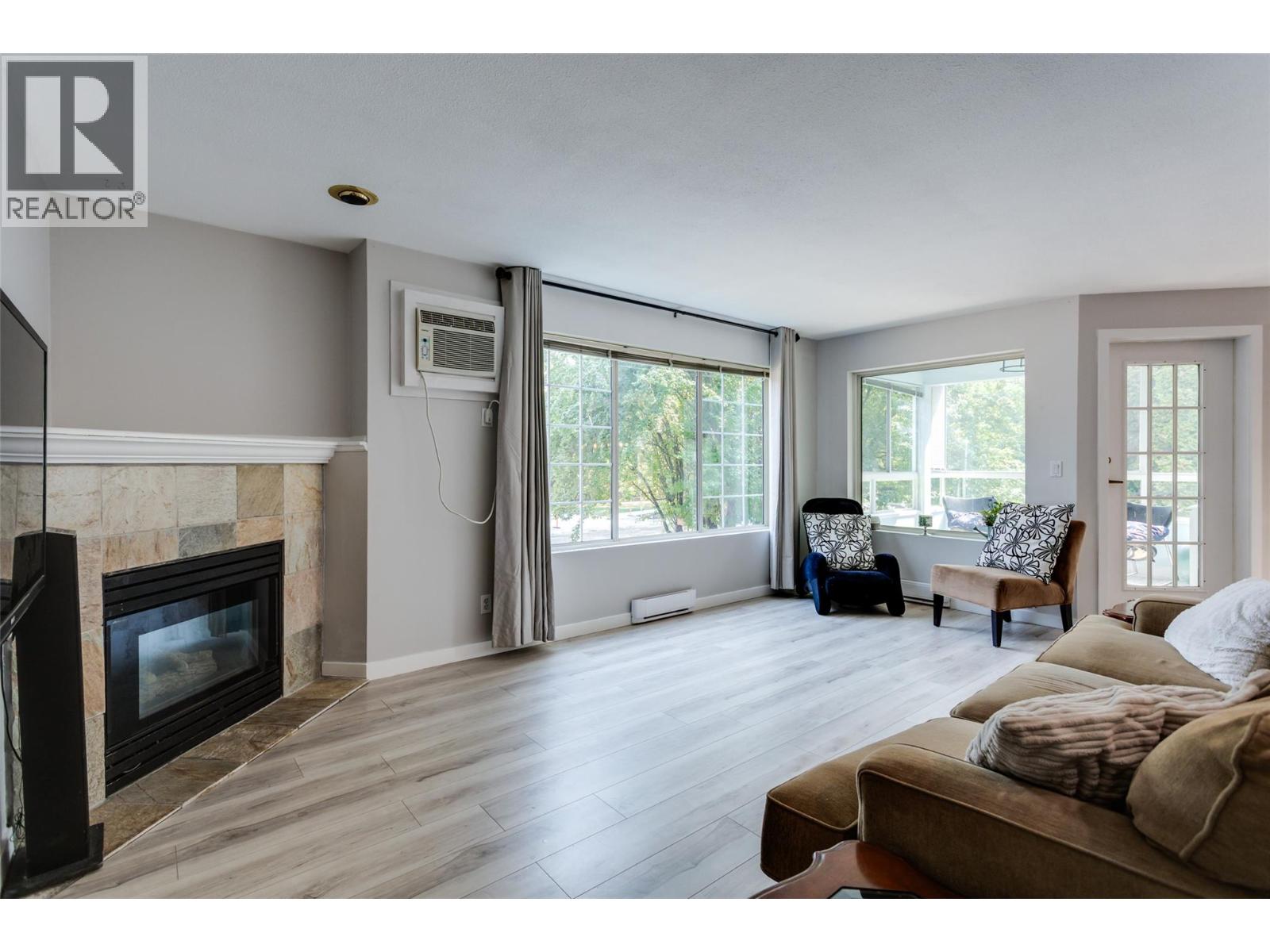 101 575 Doyle Avenue, Kelowna