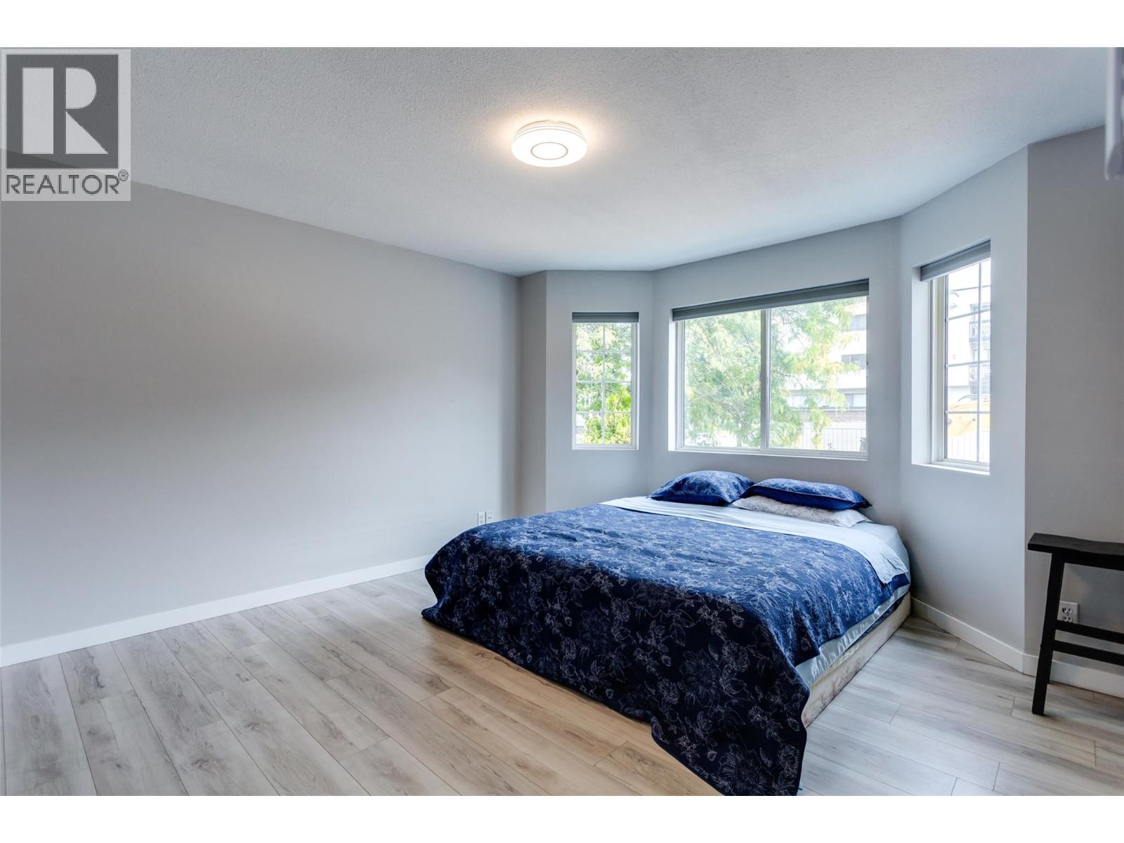 101 575 Doyle Avenue, Kelowna
