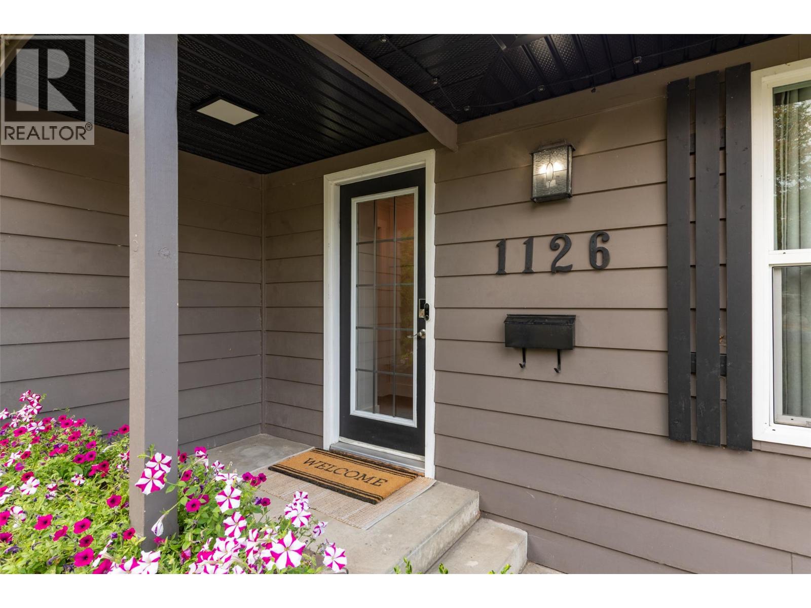  1126 PINECREST Lane, Kelowna