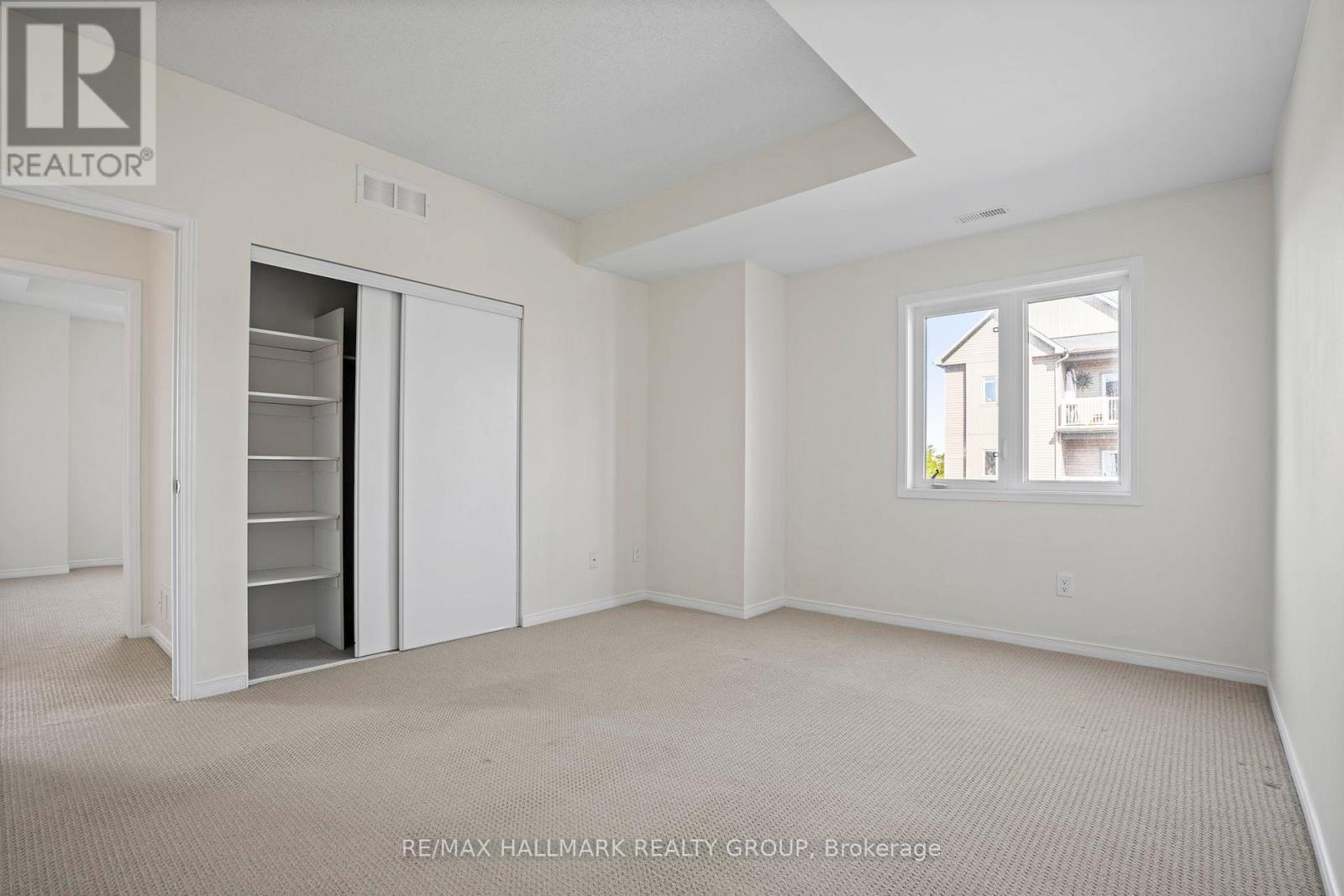 42 STERNES PRIVATE - Image 18