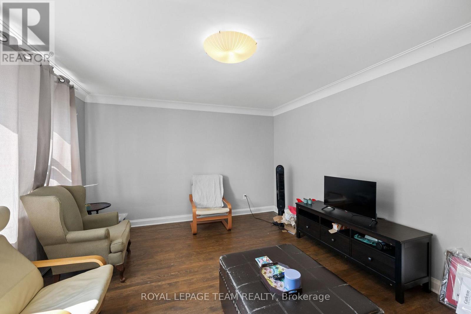 331 FLORA STREET - 9
