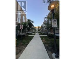 68 - 31 Honeycrisp Crescent, Vaughan, ON L4K0N6 Photo 15