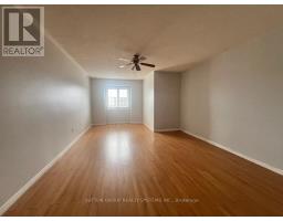 55 - 435 Hensall Circle, Mississauga, ON L5A4P1 Photo 10