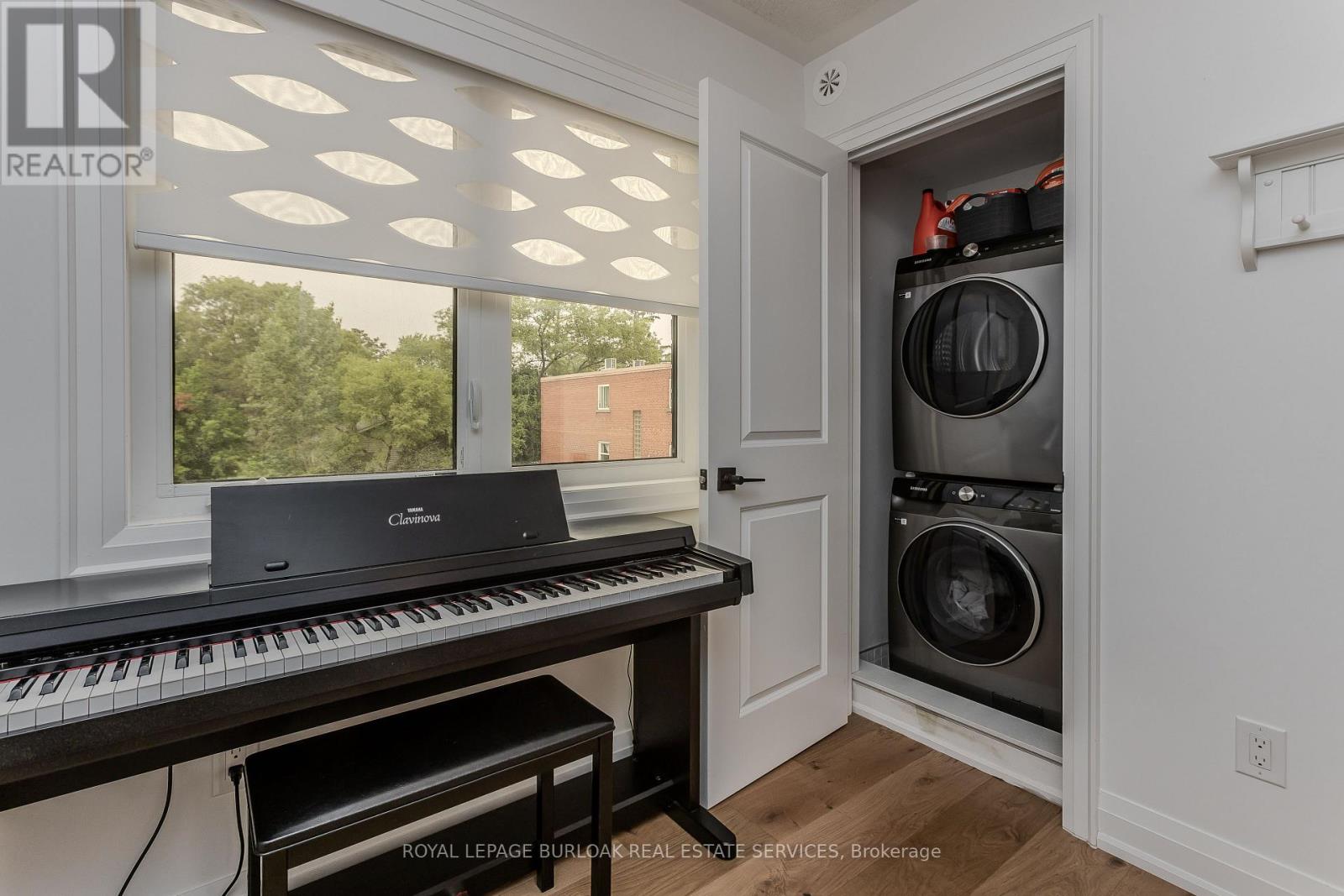 #3 2071 GHENT AVENUE - Image 35