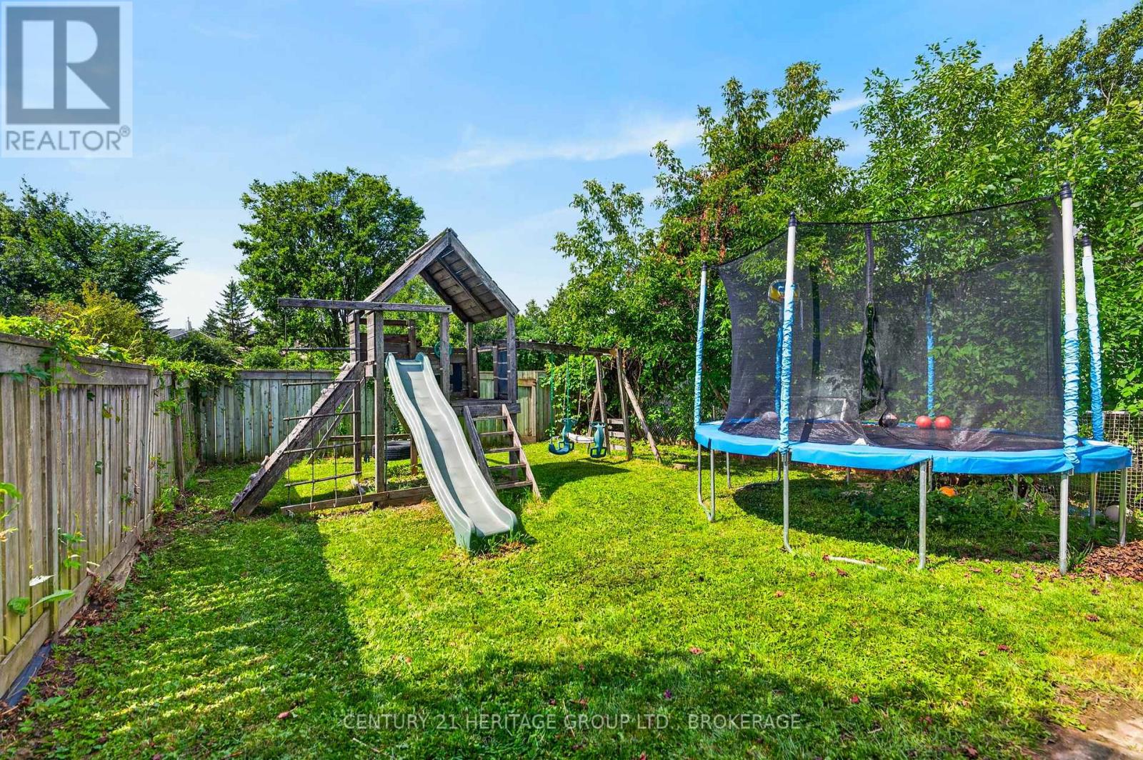 944 WARBURTON CRESCENT - 33