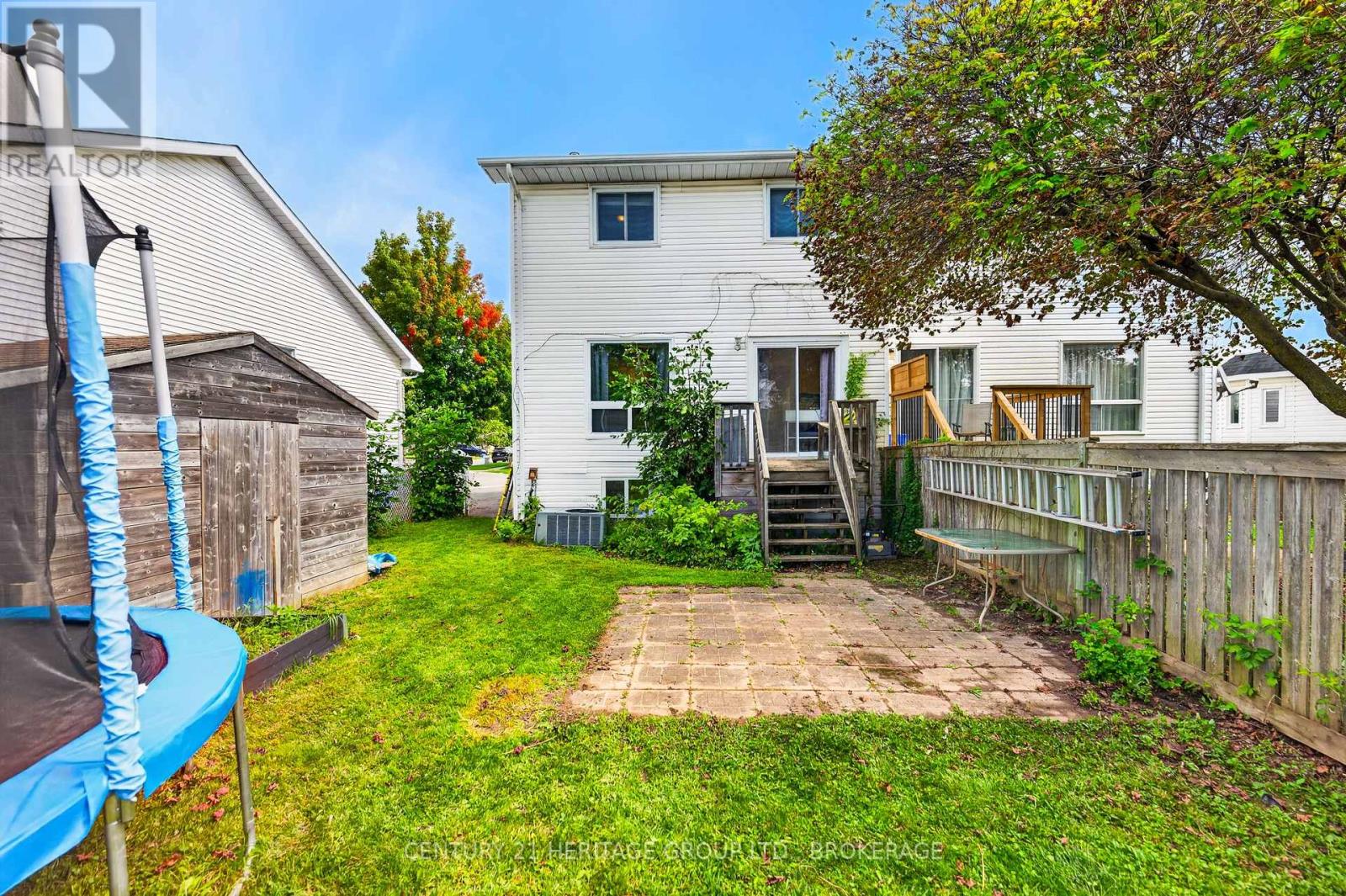 944 WARBURTON CRESCENT - 36