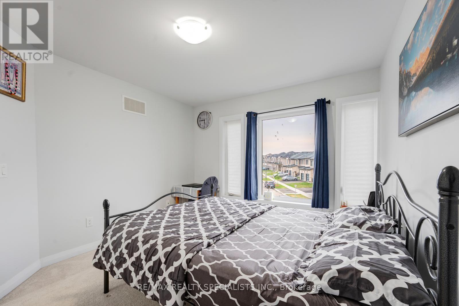 908 SOBESKI AVENUE - 33