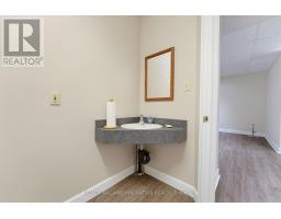 216b Main Street, North Perth, ON N0G1B0 Photo 12