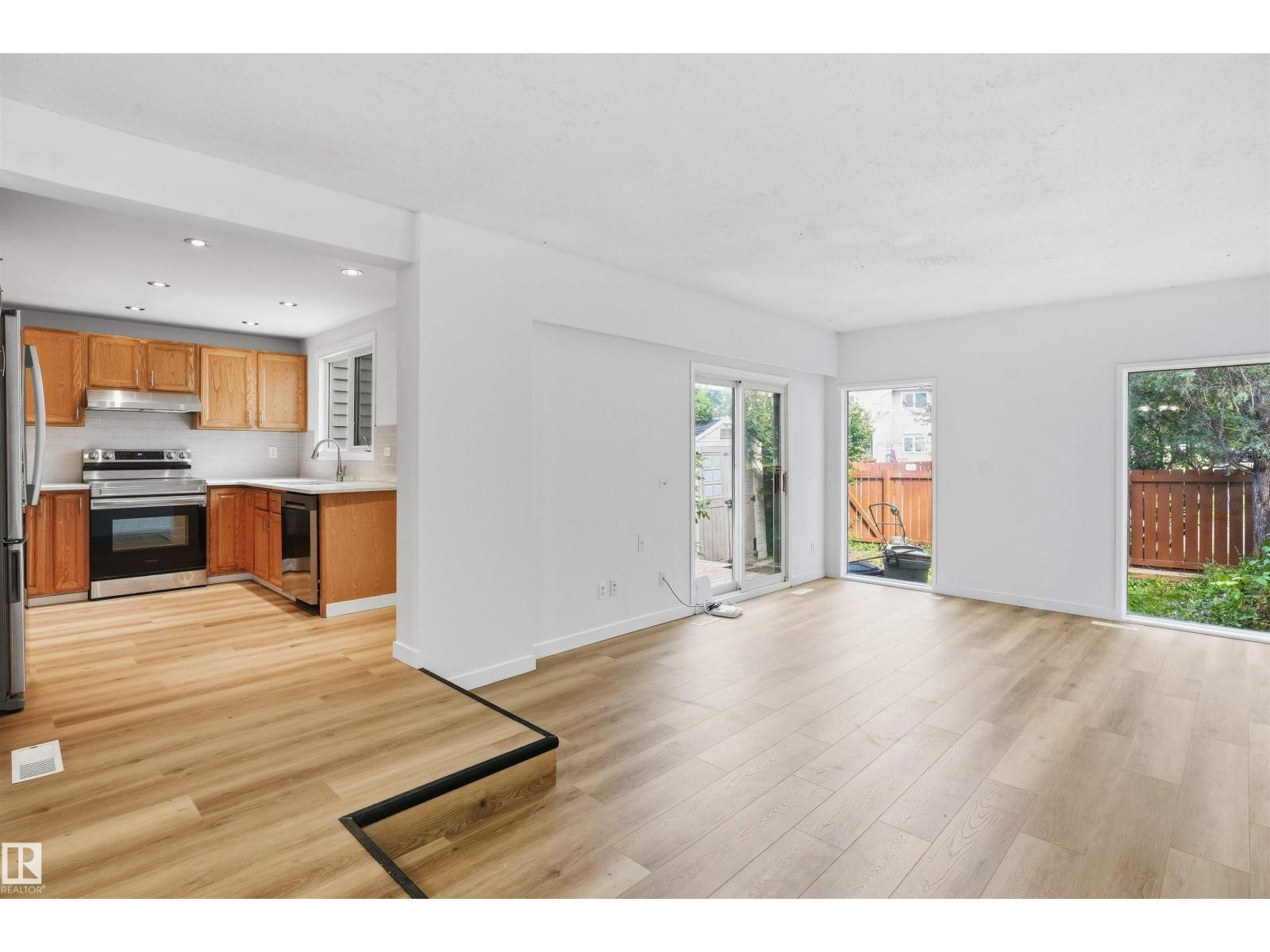 6804 36A AV NW - 15