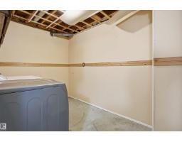 6804 36a Av Nw, Edmonton, AB T6K1S3 Photo 27