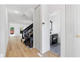 6804 36a Av Nw, Edmonton, AB T6K1S3 Photo 8