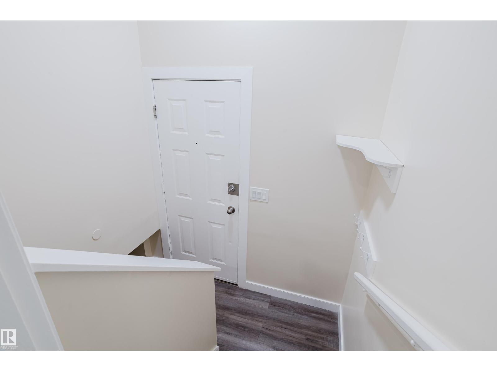 36 HARROW CIRCLE CI NW - 22