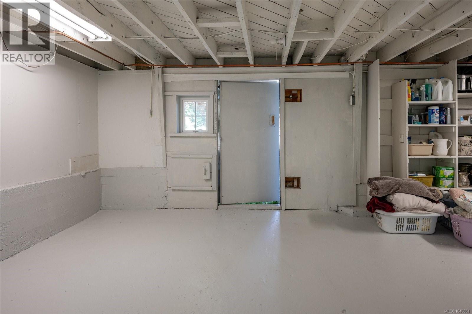 2697 4th Ave - Image 40