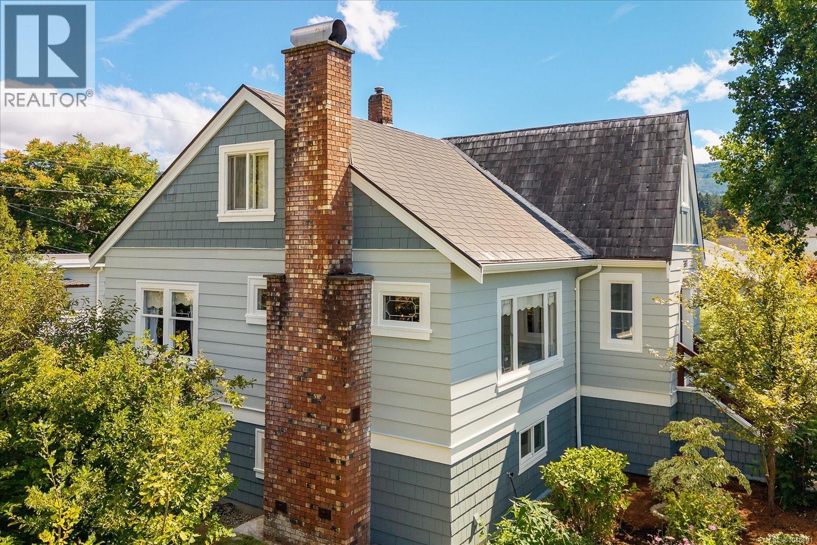 2697 4th Ave - Image 53