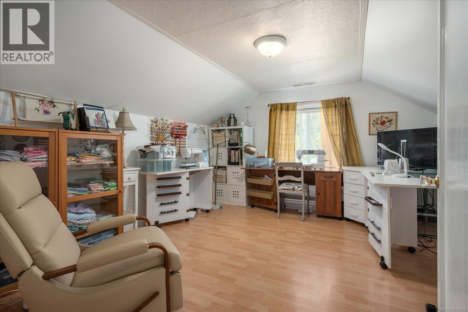 2697 4th Ave - Image 31