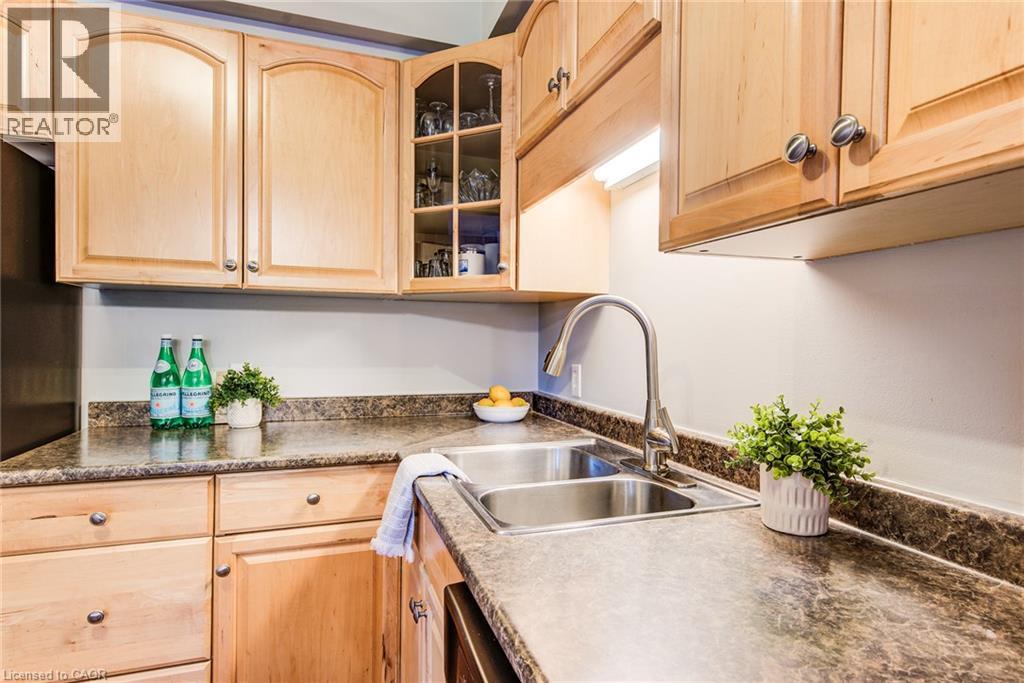 #2 360 CORNRIDGE Place - Image 20