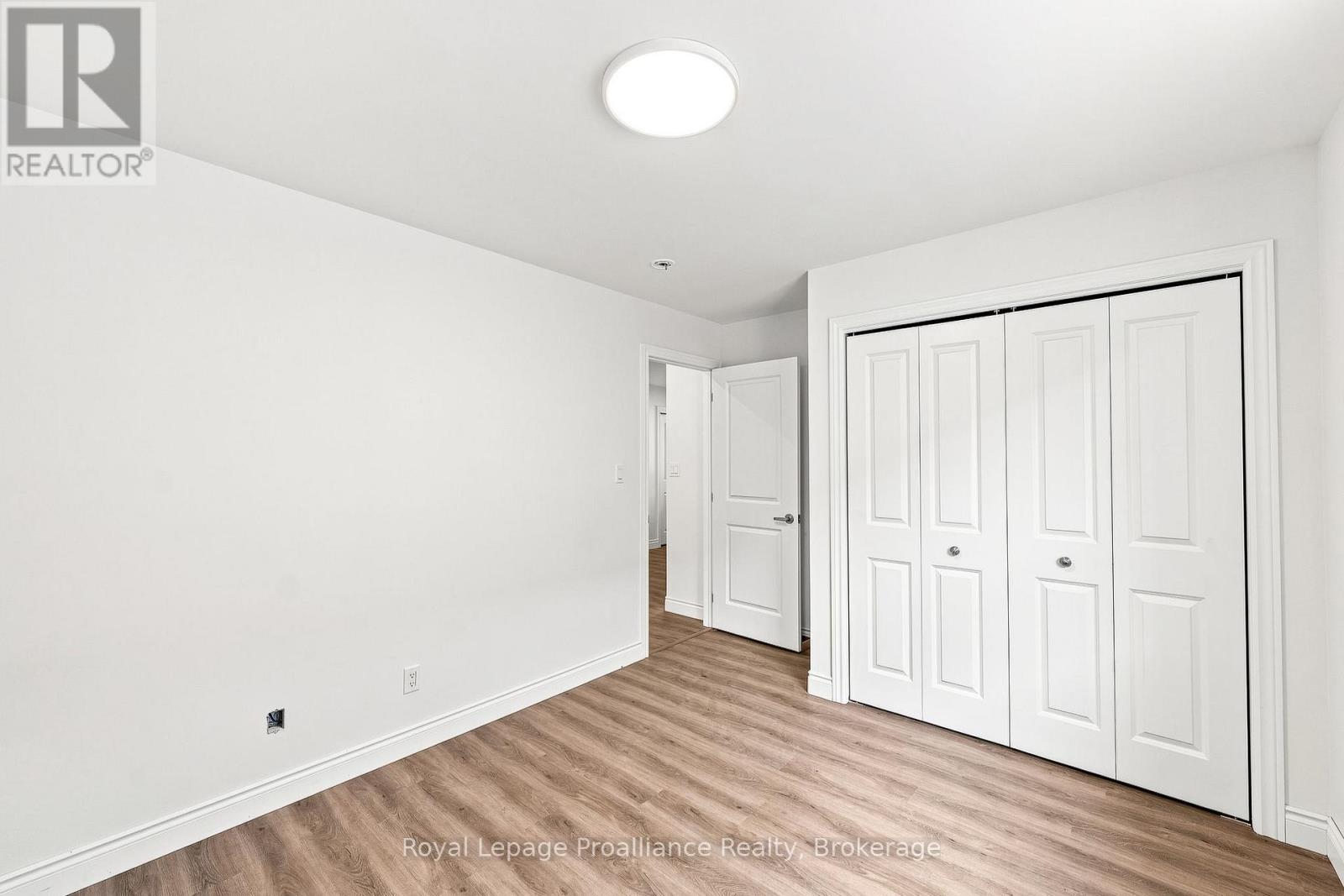 206 HOMEWOOD AVENUE - 18