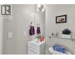 1936 Ethel Street, Kelowna, BC V1Y2Z5 Photo 13