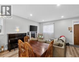 Kitchen - 1932 Ethel Street, Kelowna, BC V1Y2Z5 Photo 8