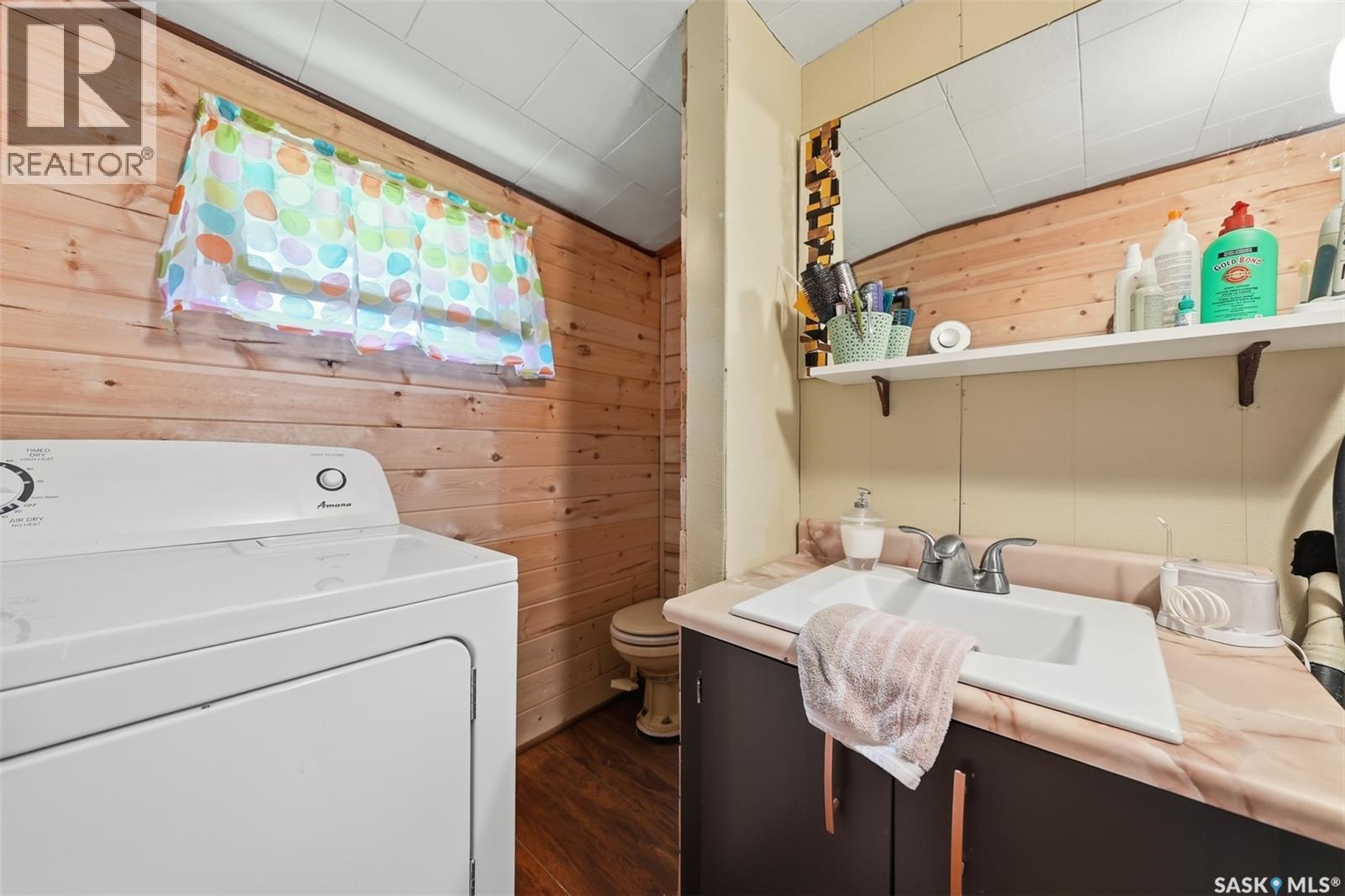 108 Pine STREET - Image 36