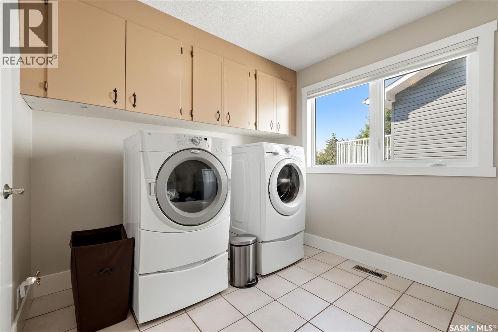 19 Empress DRIVE - Image 24