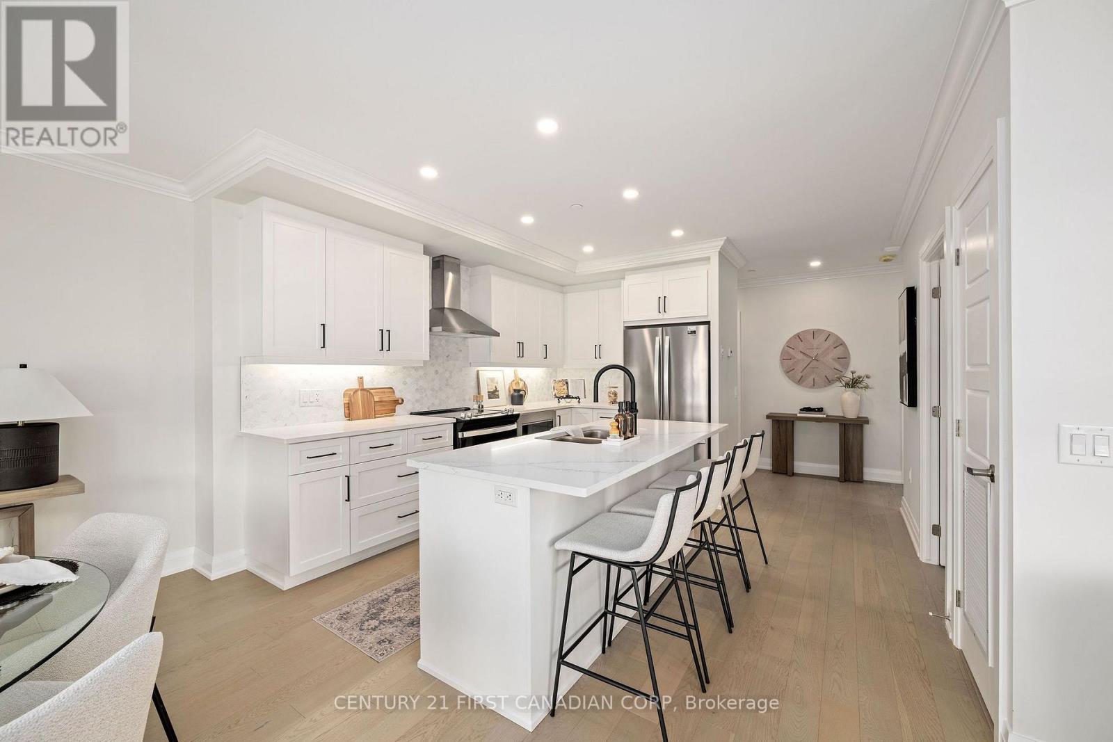 #203 1560 UPPER WEST AVENUE - Image 5