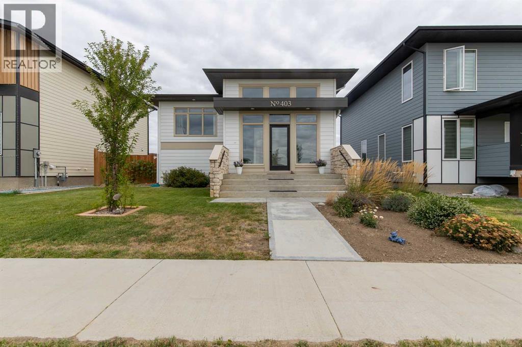403 Caledonia Boulevard W - 1