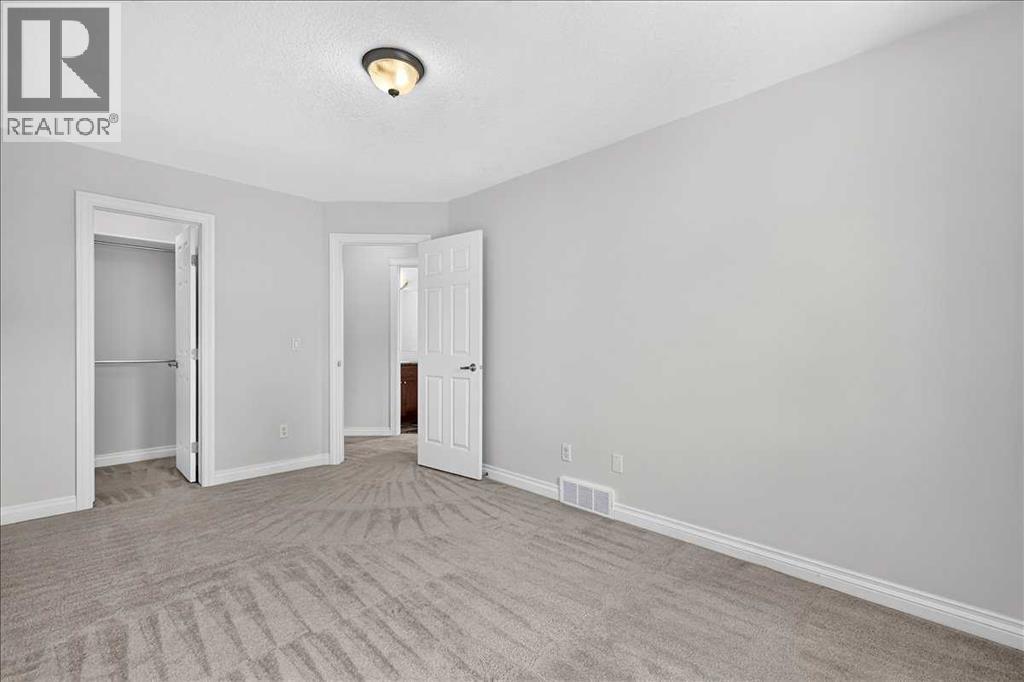 125 25 Avenue NW - 31