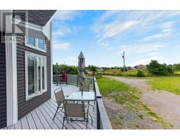 7 Bucklers Road thumbnail 17