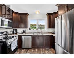 7 Bucklers Road thumbnail 19