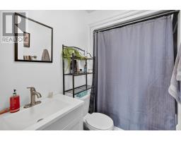7 Bucklers Road thumbnail 40