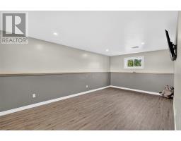 7 Bucklers Road thumbnail 44