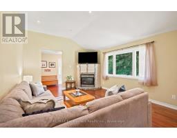 16 Hiawatha Road, Tiny, ON L9M0B1 Photo 17