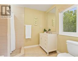 16 Hiawatha Road, Tiny, ON L9M0B1 Photo 31