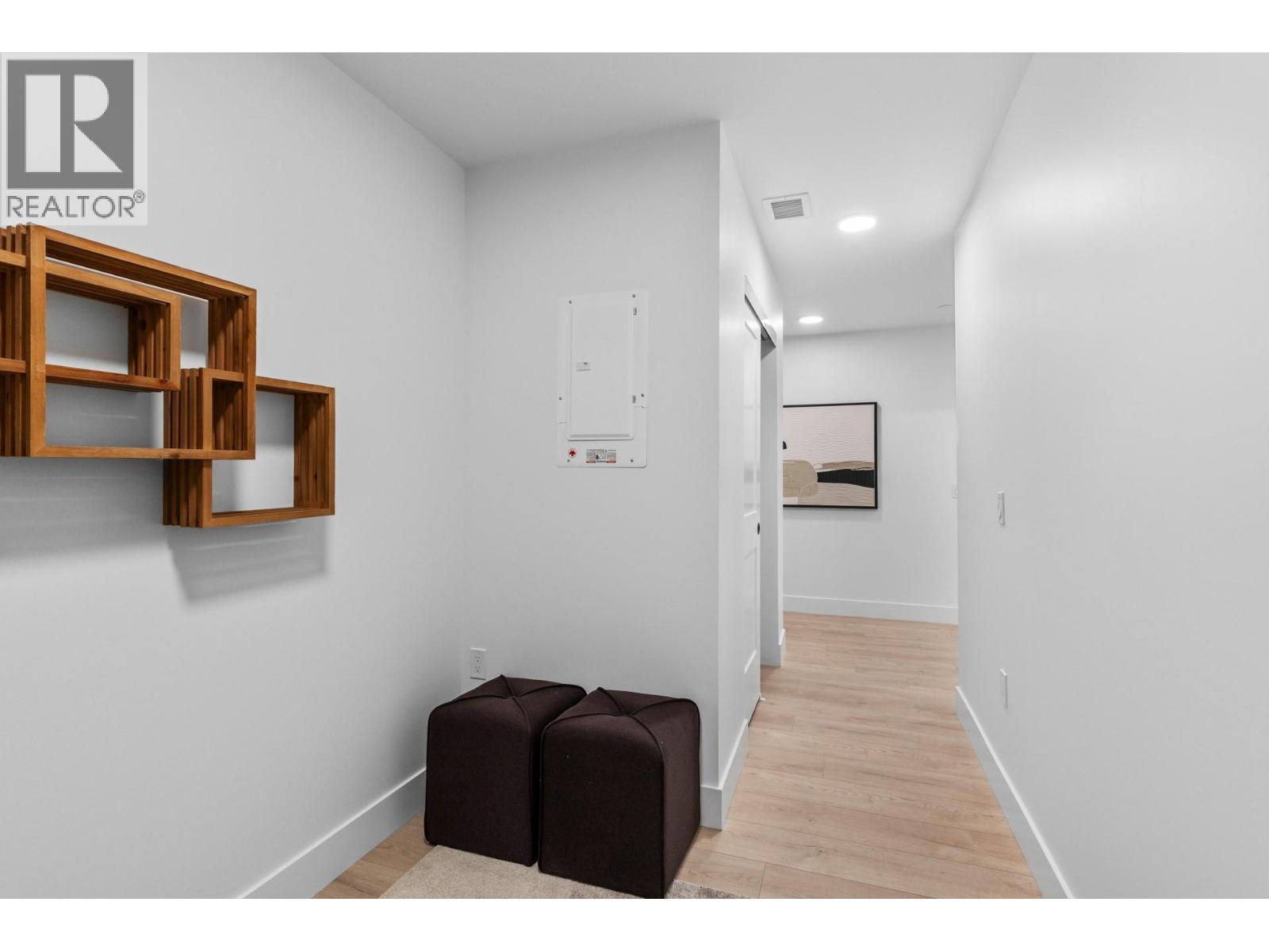 #102 620 Coronation Avenue - 19