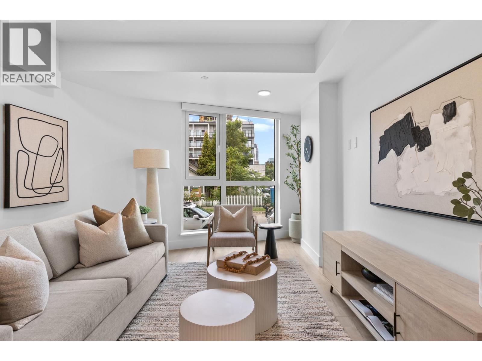#102 620 Coronation Avenue - 9