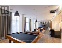 803 - 783 Bathurst Street, Toronto, ON M5S0A8 Photo 11