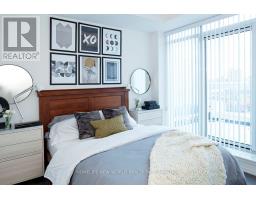 803 - 783 Bathurst Street, Toronto, ON M5S0A8 Photo 7