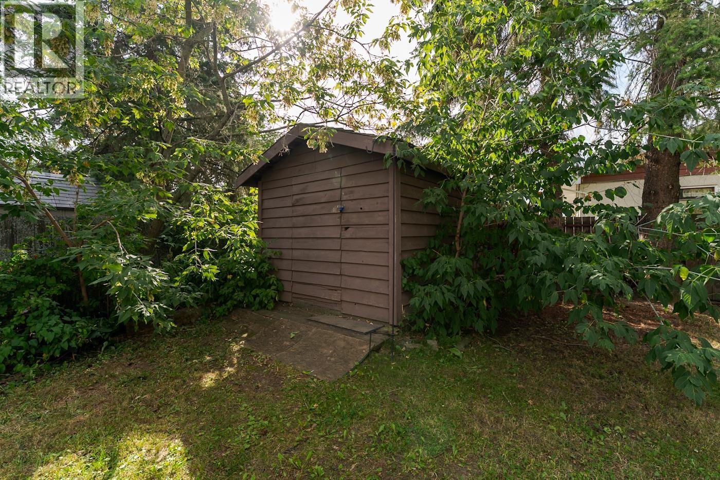 203 WATSON CRESCENT - Image 39