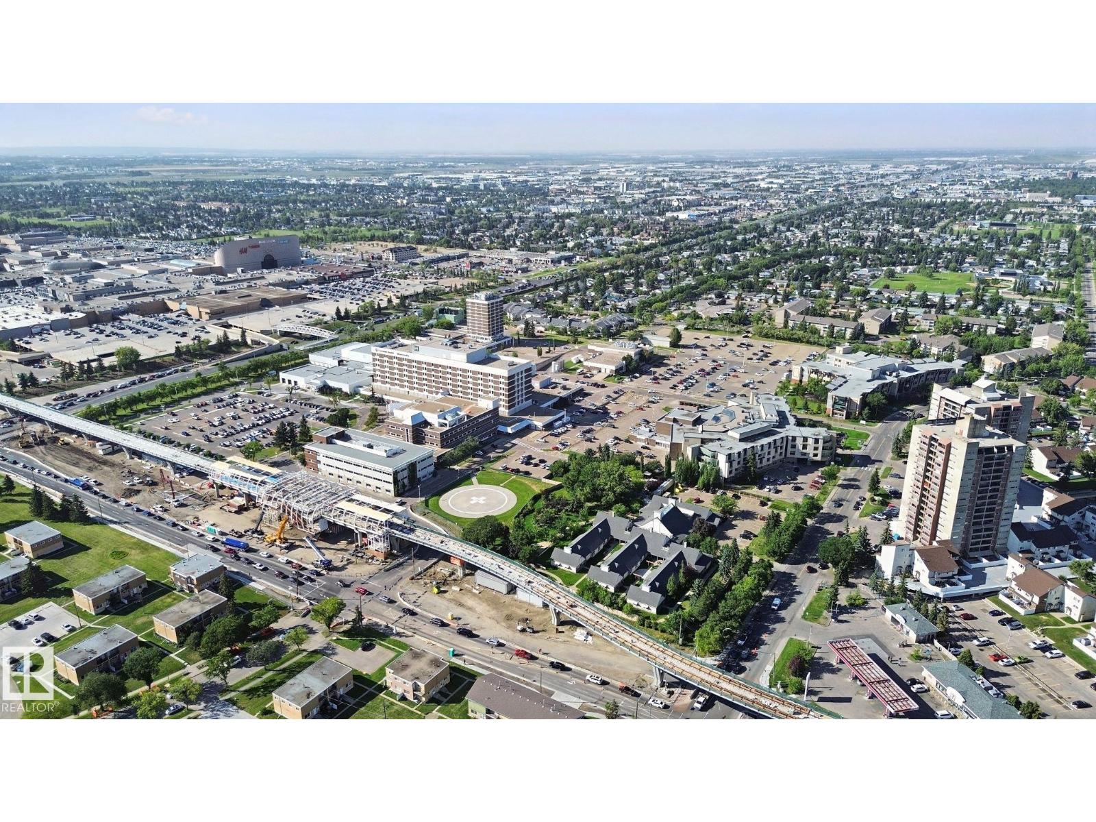 #104 8745 165 ST NW - 45