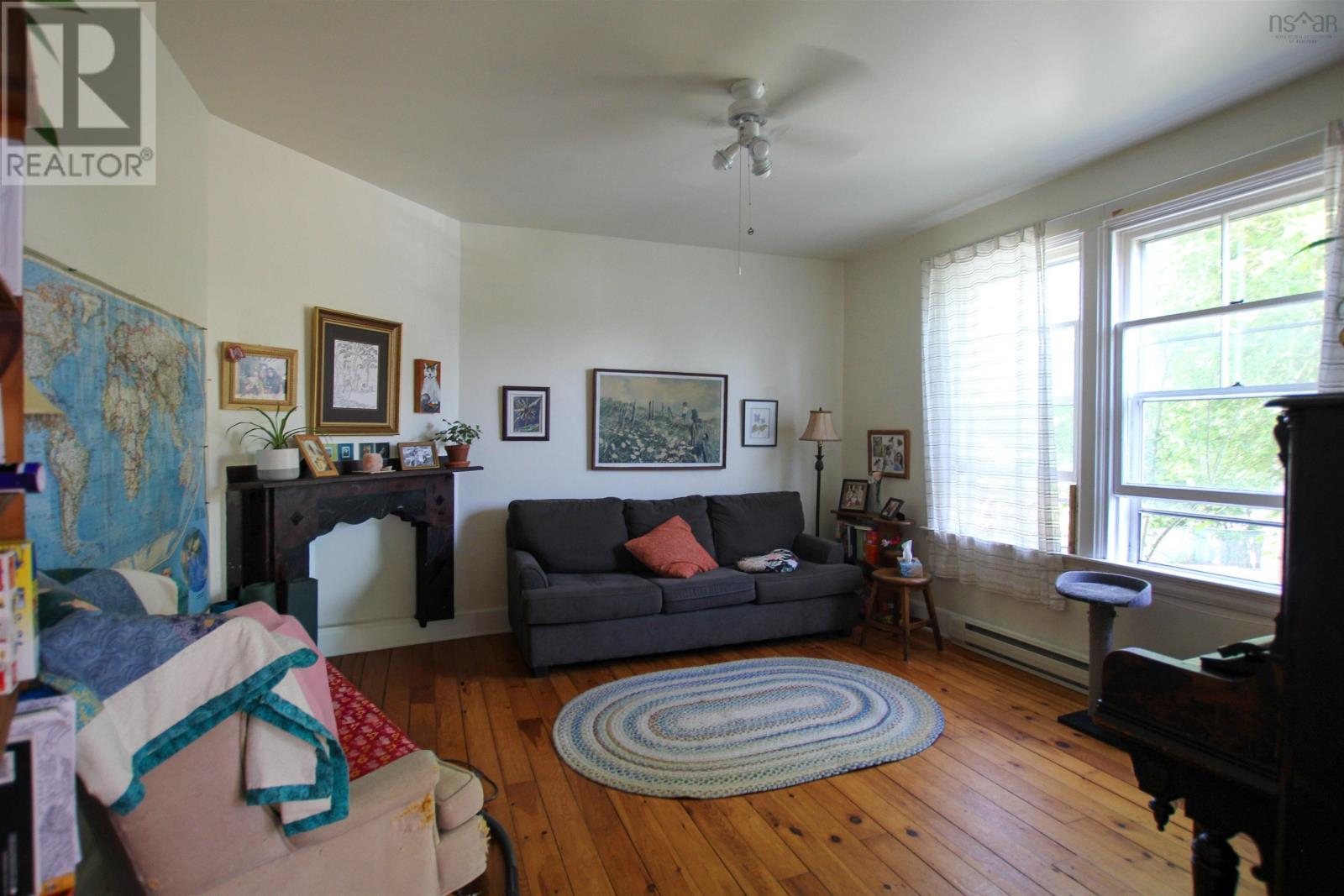 28 St. Andrews Street - 15