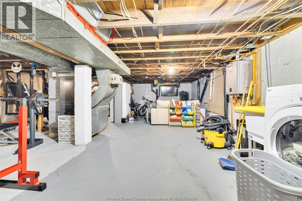 934 GRAND MARAIS East - 29