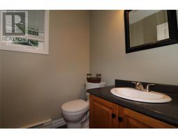 2 Lions Crescent thumbnail 16