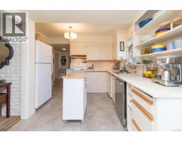 Den - 610 Kent Rd, Saanich, BC V8Z1Z1 Photo 13