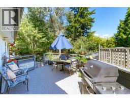 610 Kent Rd, Saanich, BC V8Z1Z1 Photo 24