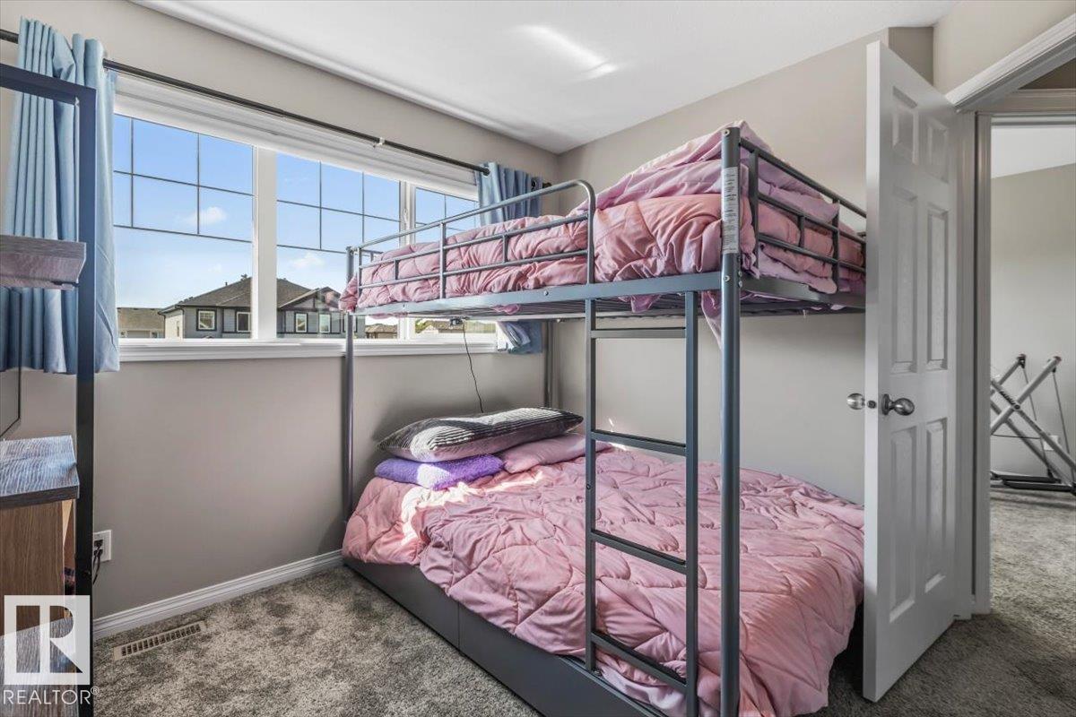 4437 38 ST - Image 25