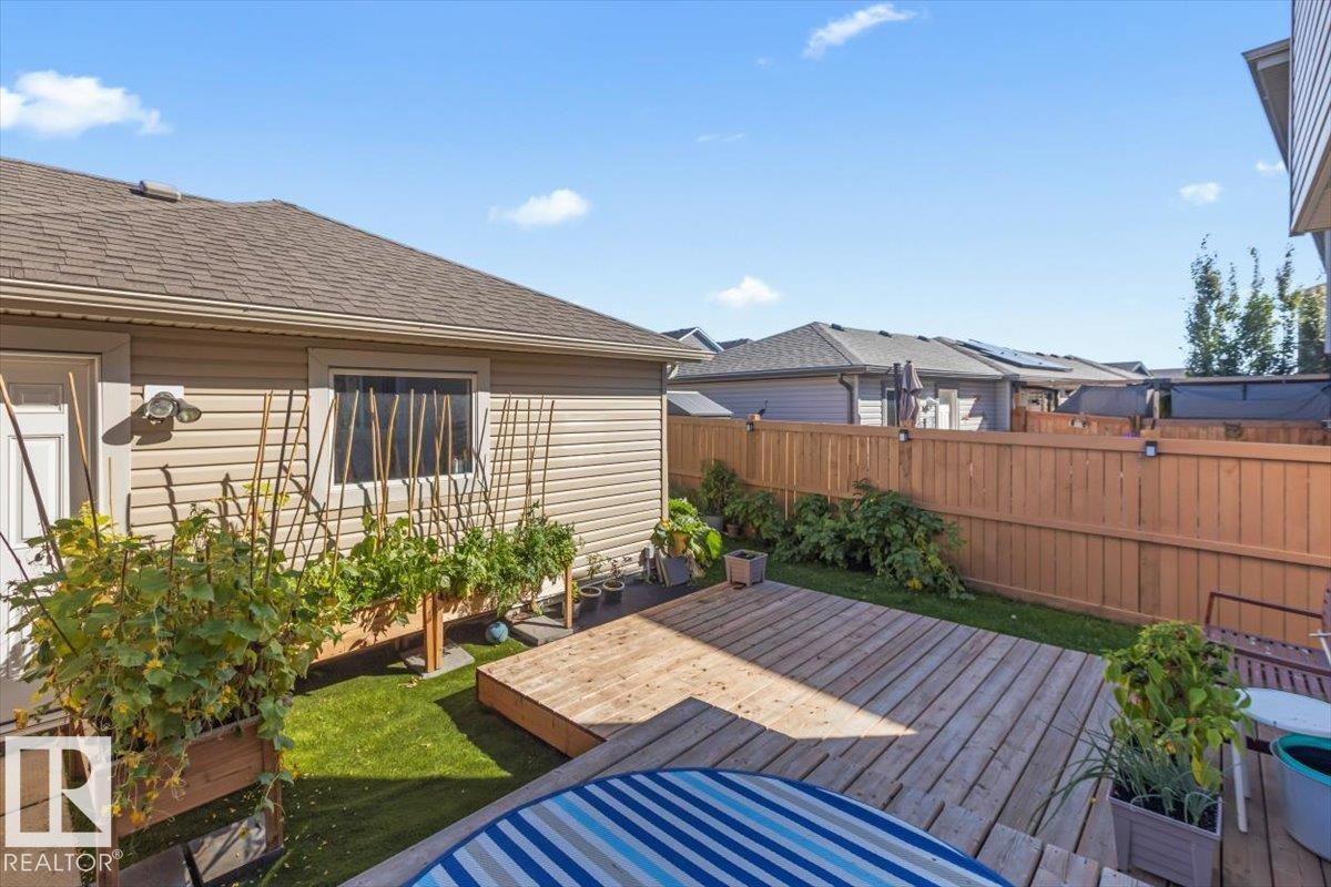 4437 38 ST - Image 31