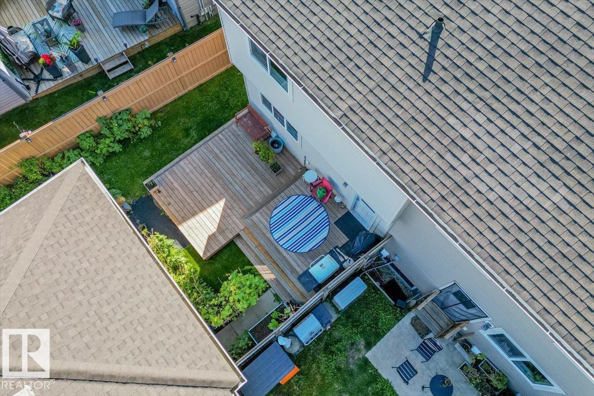 4437 38 ST - Image 32