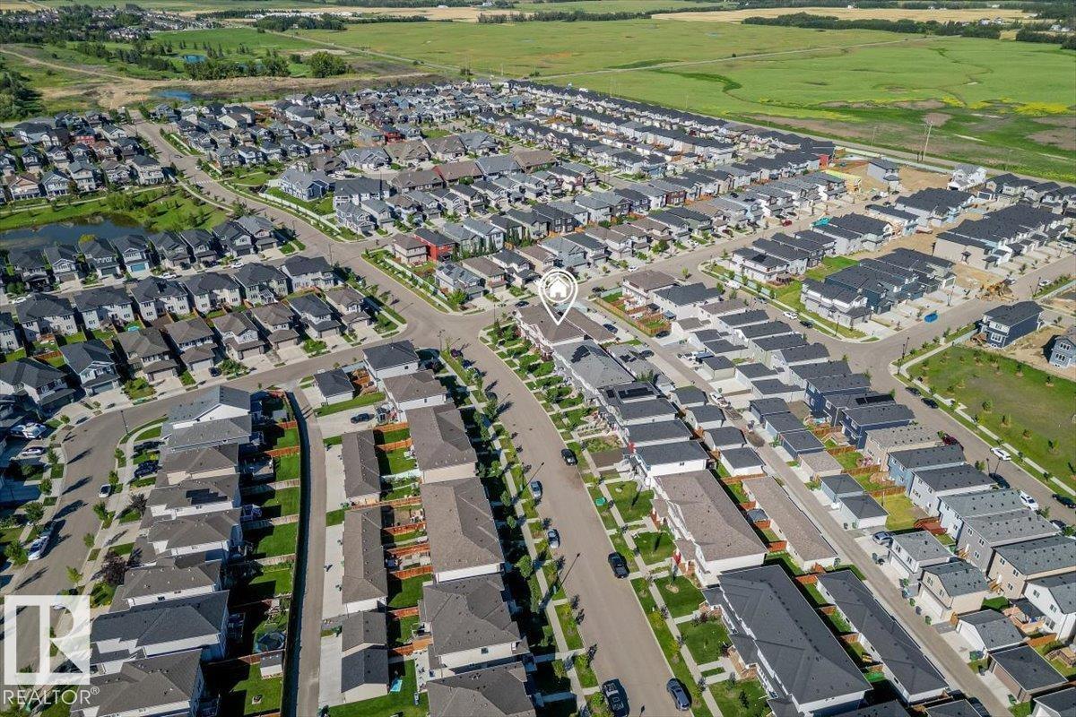 4437 38 ST - Image 36
